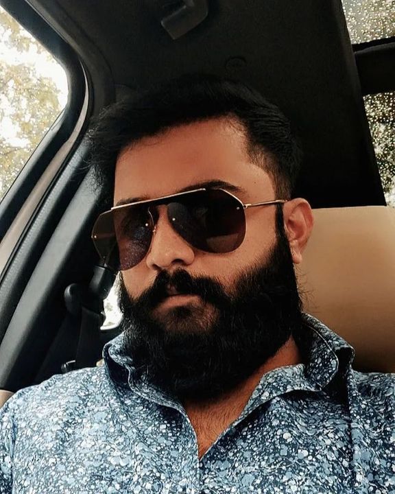 https://m.photoslurp.com/i/fit?width=576&height=720&url=https%3A%2F%2Fpslurpmedia.s3.amazonaws.com%2Finstagram-business%2F17970748048456636_0.jpg