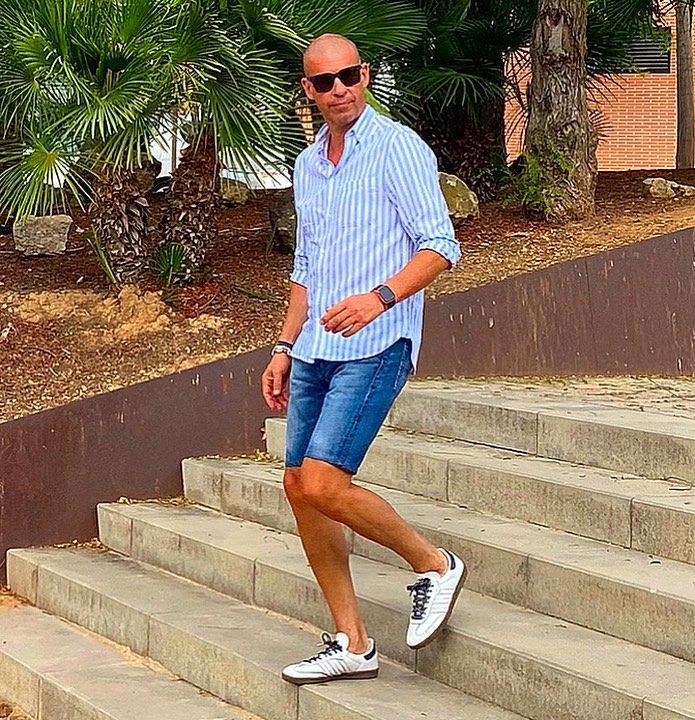 https://m.photoslurp.com/i/fit?width=695&height=720&url=https%3A%2F%2Fpslurpmedia.s3.amazonaws.com%2Finstagram-business%2F18158793097163211_0.jpg